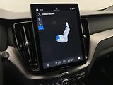 Volvo XC60 (2026) B5 AWD AUT ULTRA BLACK EDITION - náhled 67