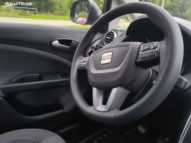 Seat Altea TDI,170KM,SERVIS,KRÁSNÝ,1MAJ67 - fotka 12 z 22