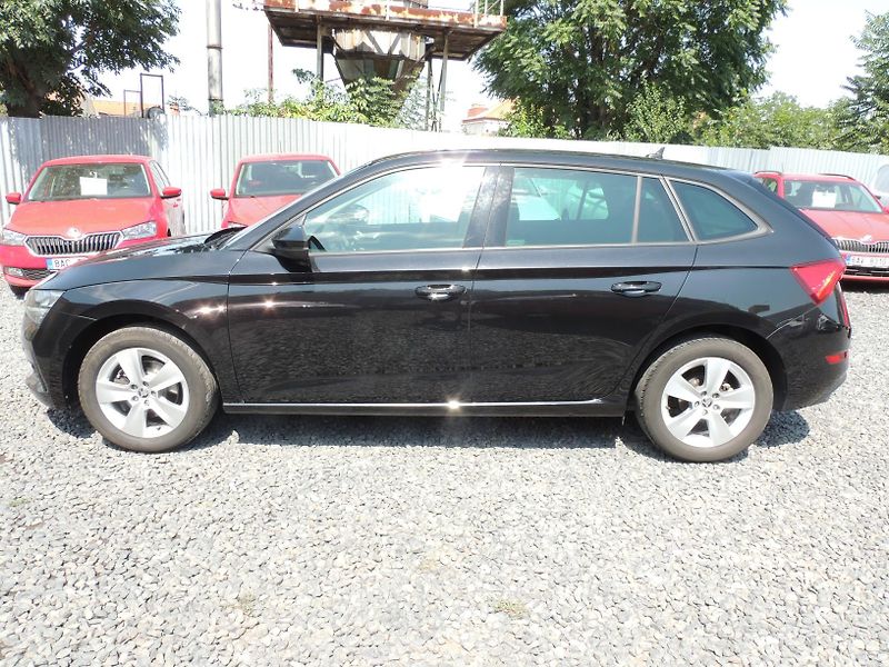 Škoda Scala (2022) 1.5TSi,110kw,AMB+,ČR,1.majitel - fotka 8 z 43