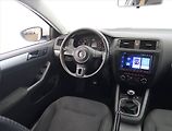 Volkswagen Jetta (2011) 1.6 TDI, Park. senzory - náhled 7