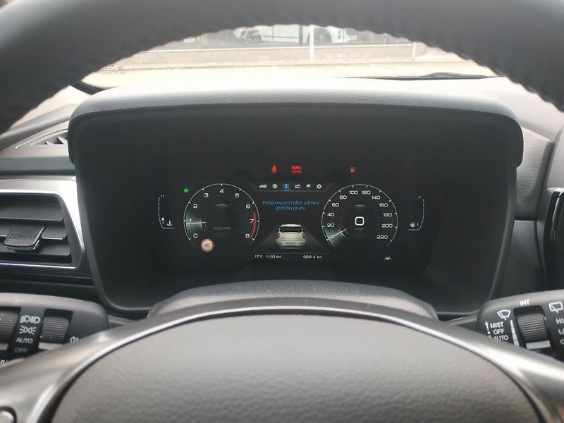 KGM Tivoli 1.5T Style 2WD, MT, SKLADEM - fotka 18 z 31