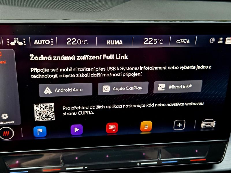 Cupra Formentor 2,0 TSi DSG 4x4 Matrix DCC Zár - fotka 19 z 27