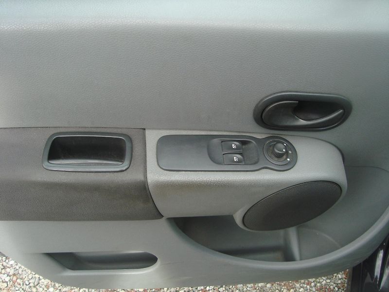 Renault Modus (2007) 1,2 - fotka 9 z 16