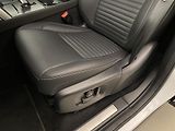 Land Rover Discovery Sport D200 DYNAMIC SE REZERVACE - náhled 21
