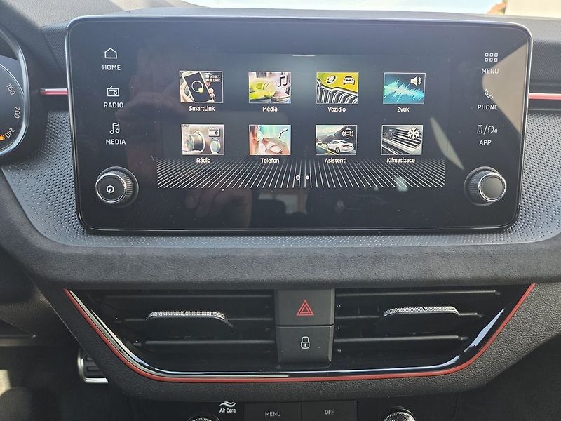 Škoda Scala Dynamic 1,5TSI 110kW - fotka 13 z 14