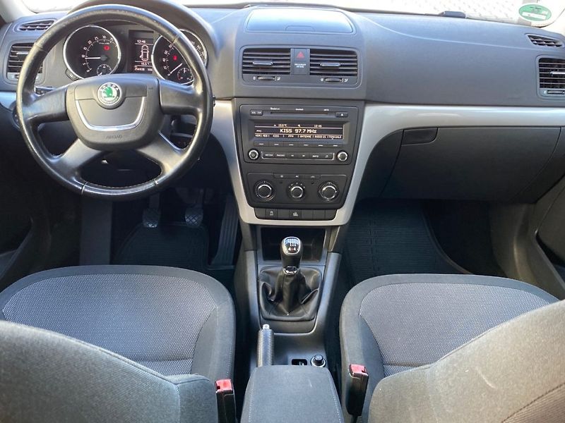 Škoda Yeti (2013) 2,0 (103kW) 4X4 Man. NM. - fotka 12 z 23