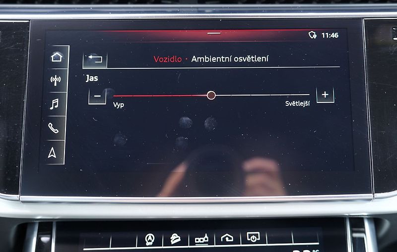 Audi Q8 55 TFSI Q/21kola/S-line/B&O - fotka 41 z 44