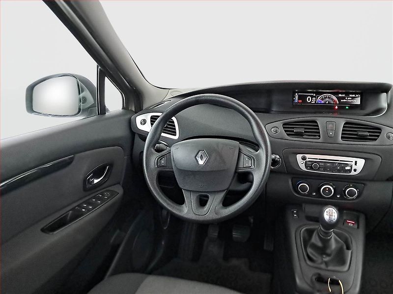 Renault Grand Scénic (2013) 1.5 dCi, ČR,1.maj, Tempomat - fotka 7 z 18