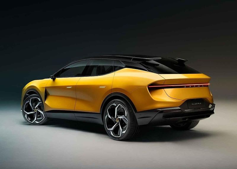Lotus Eletre
