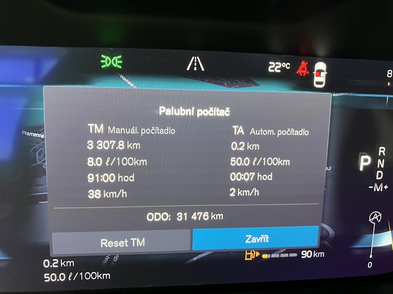 Volvo XC40 B3 FWD Plus Dark AT7  - fotka 25 z 38