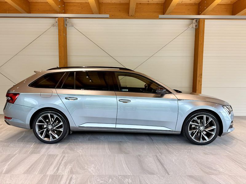 Škoda Superb 2.0 TDi DSG 4x4 Sportline - fotka 2 z 33