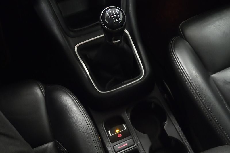Seat Alhambra - fotka 25 z 30