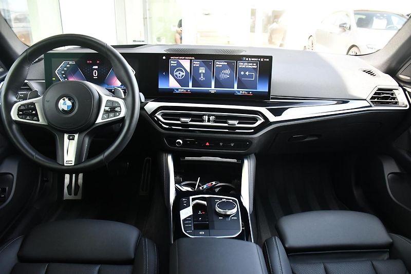 BMW Řada 4 420d xDrive M-SPORT ČR 1.MAJ - fotka 5 z 46