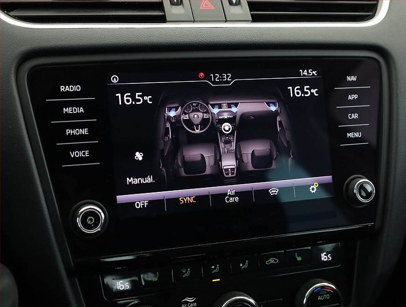 Škoda Octavia (2019) 1.5 TSI G-TEC, Automat, Kůže - fotka 15 z 20
