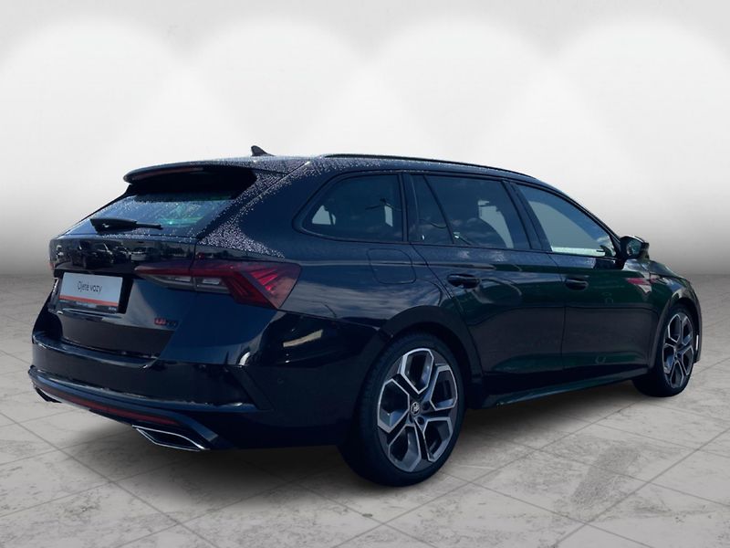Škoda Octavia COMBI 2.0 TDi DSG 7st. RS - fotka 2 z 29