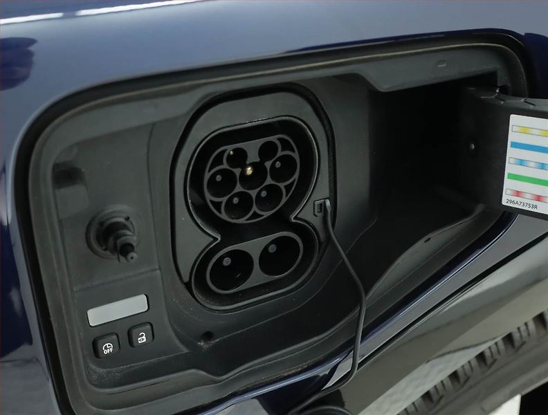 Renault Mégane (2023) E-Tech EV60 220, SoH 93% - fotka 18 z 18