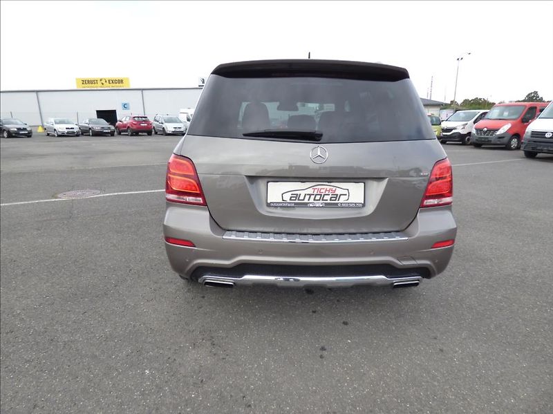Mercedes-Benz GLK 2,1 220CDI,4Matic,AMG,7G,Bi-Xe - fotka 4 z 77