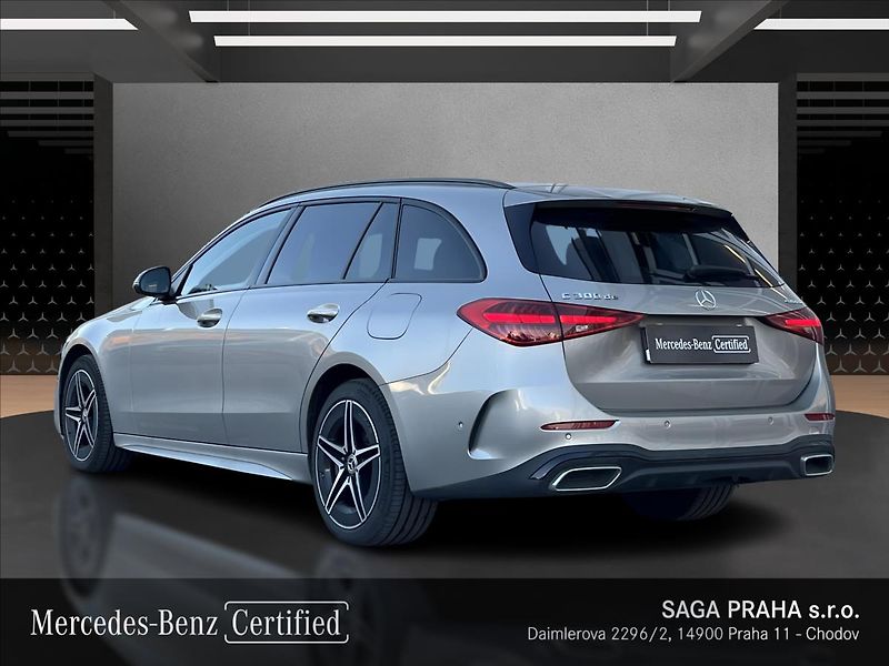 Mercedes-Benz Třídy C 300 de 4MATIC kombi AMG Line N - fotka 3 z 22