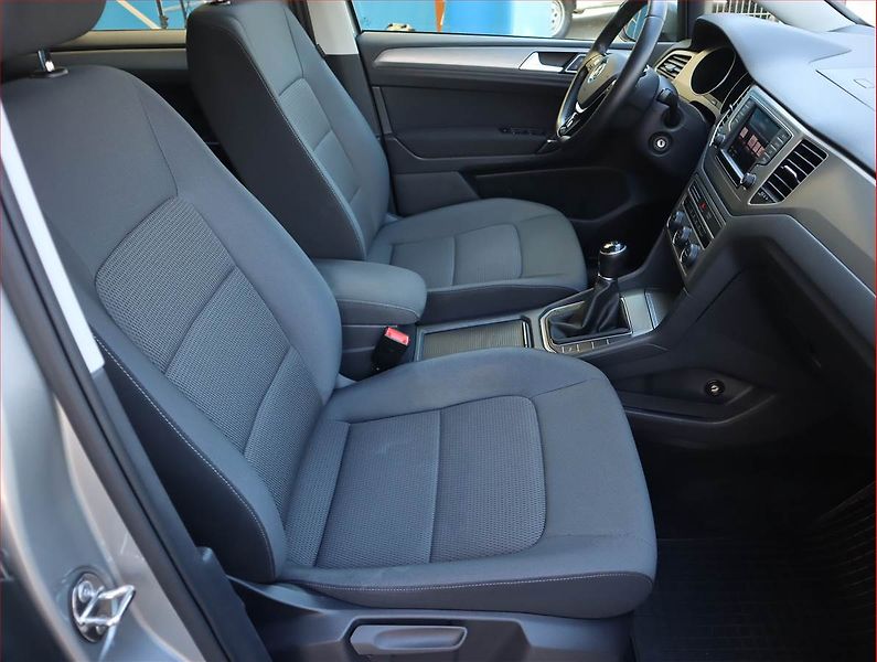 Volkswagen Golf Sportsvan (2017) 1.4 TSI, Serv.kniha, Tempomat - fotka 9 z 20