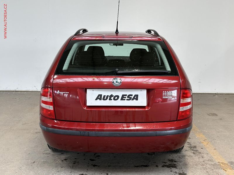 Škoda Fabia (2005) 1.2i, ČR - fotka 5 z 13
