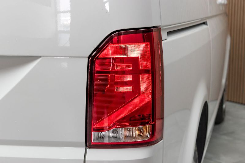 Volkswagen Caravelle T6.1*2.0TDI*110kW*DSG*9MÍST* - fotka 28 z 29