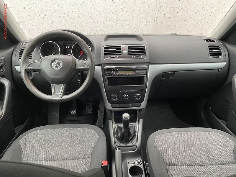 Škoda Yeti (2014) 1.2 TSI, ČR, Active - fotka 8 z 16