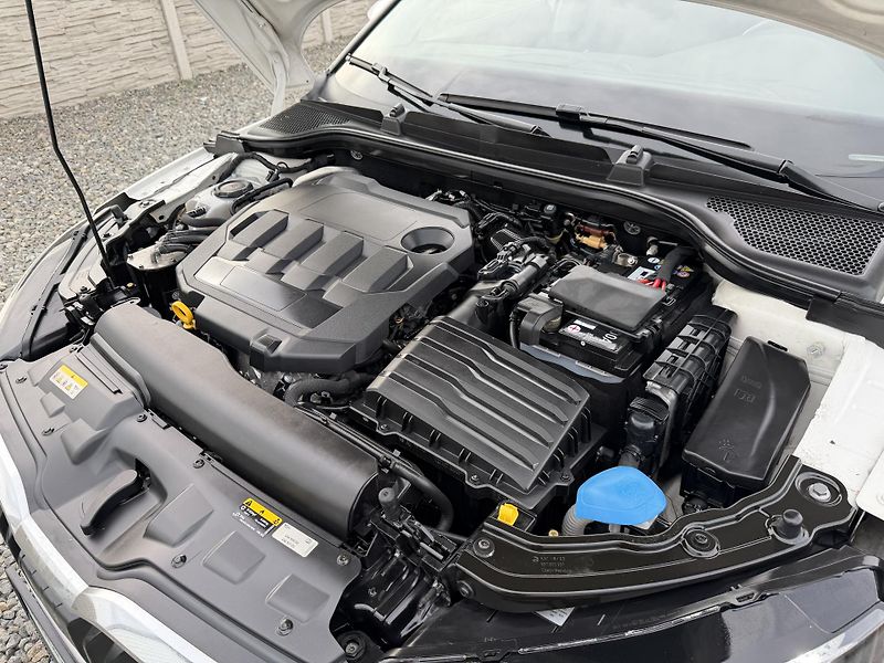 Škoda Scala 1.6TDi 115PS 6R STYLE LED STK! - fotka 87 z 153