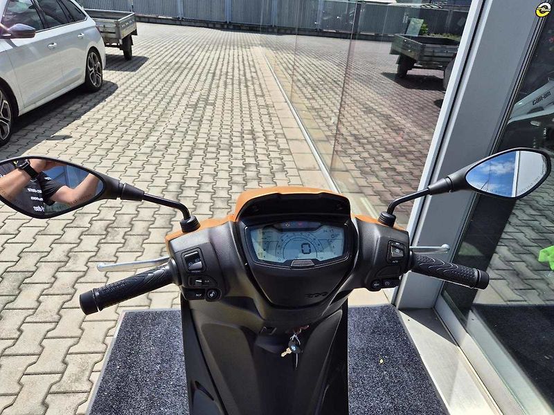 Piaggio (2026) Medley 200 S EU5+ - fotka 21 z 22