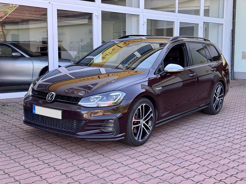 Volkswagen Golf (2017) GTD 2.0TDI 135kW - fotka 2 z 21