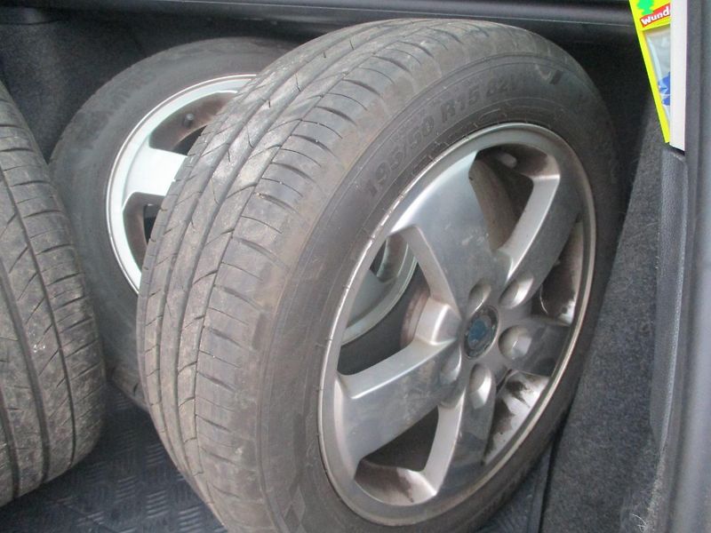 Škoda Fabia 1.9 TDi KLIMA +SADA KOL - fotka 13 z 34