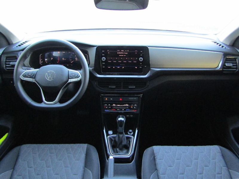 Volkswagen T-Cross People 1.0 TSI 85 kW 7DSG - fotka 16 z 30