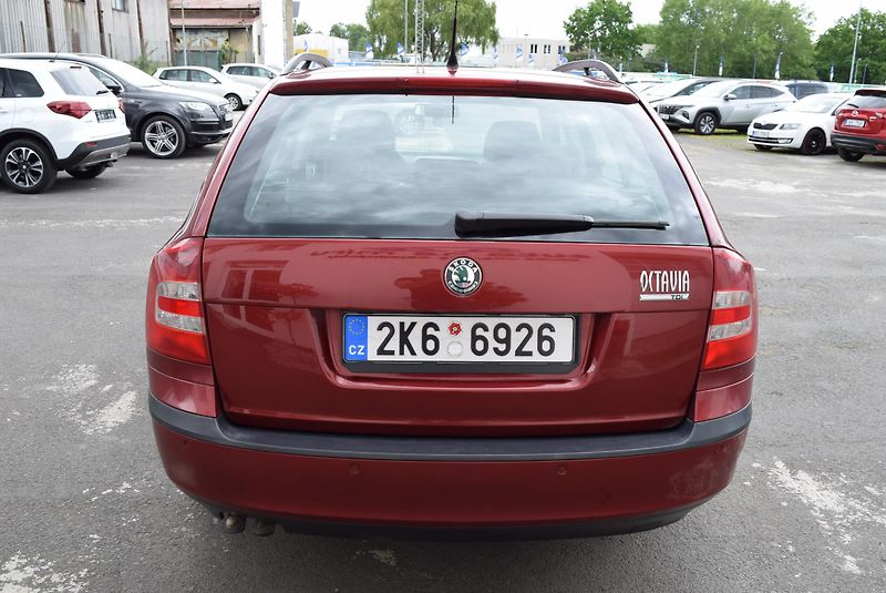 Škoda Octavia (2006) 1.9TDI 77kw ALU PARKTRONIC  - fotka 9 z 49
