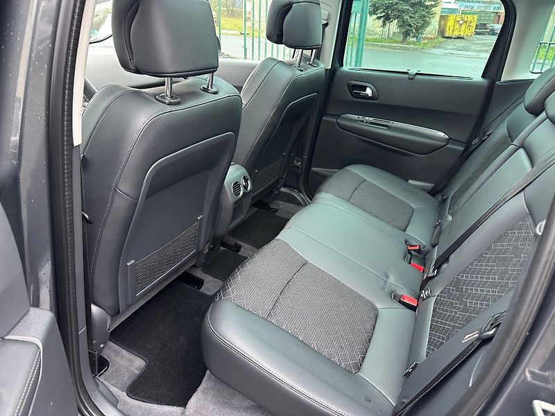 Peugeot 3008 (2015) 2.0Hdi 110kw Allure - fotka 10 z 22