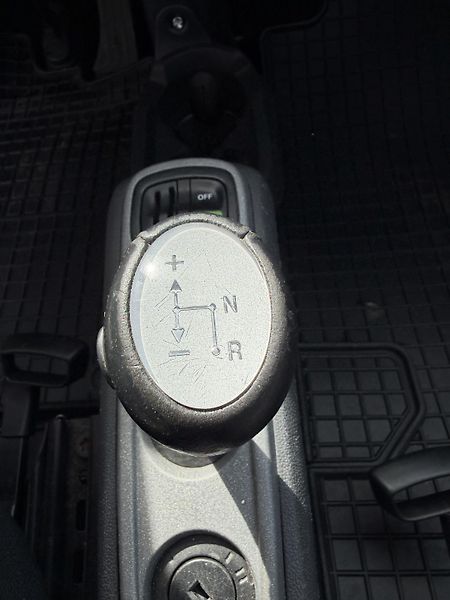 Smart Fortwo (2011) Automat, Alu, Panorama, Benzin - fotka 11 z 15