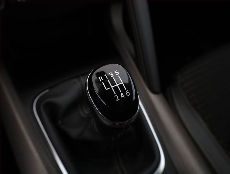 Renault Kadjar (2015) 1.6 dCi, 4X4, Serv.kniha - fotka 12 z 18