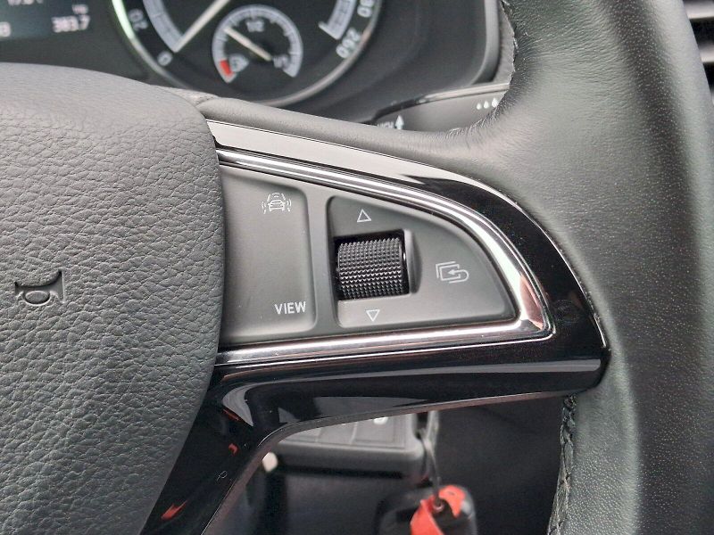 Škoda Karoq (2020) Ambition 1,5TSi 110kW - fotka 27 z 33