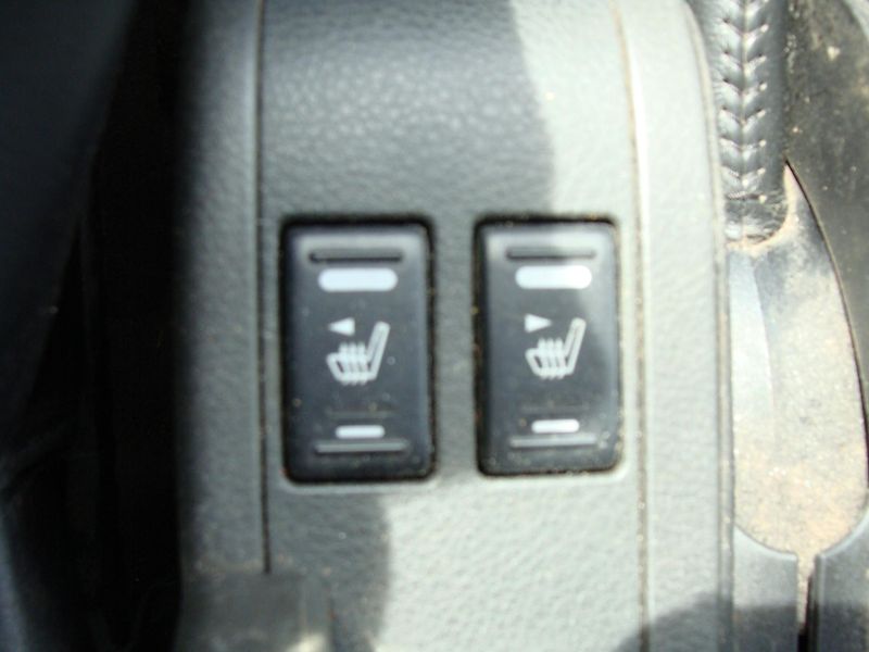 Nissan X-Trail 2.2 DCi, 100 kW, klimatizace - fotka 19 z 27