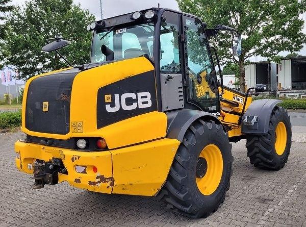 JCB (2014) 3.2t/5.2m kloub tel. nakladač - fotka 3 z 10