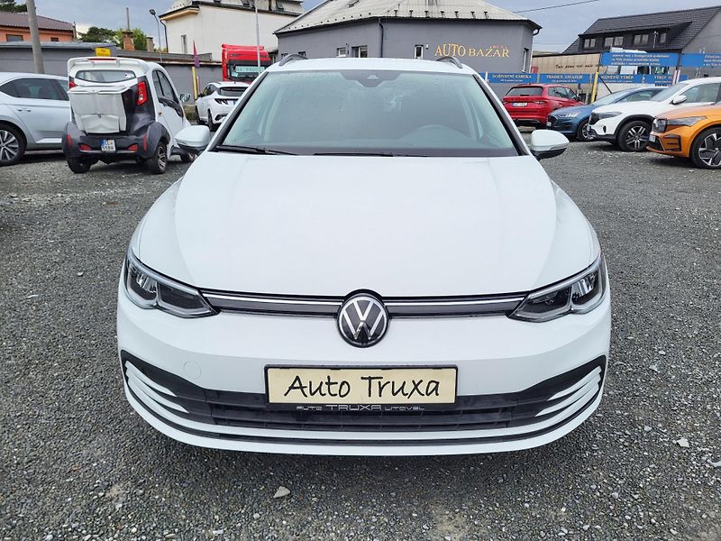 Volkswagen Golf Variant 2.0 TDi BMT 85kW LIFE - fotka 34 z 49
