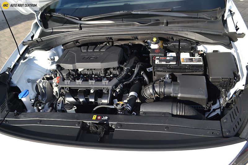 Hyundai i30 WG 1,5I MT SMART FAMILY NAVI F - fotka 43 z 51