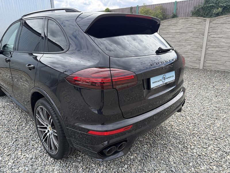 Porsche Cayenne 3.0TDI V6 265PS 4x4 GTS PAKET! - fotka 37 z 159