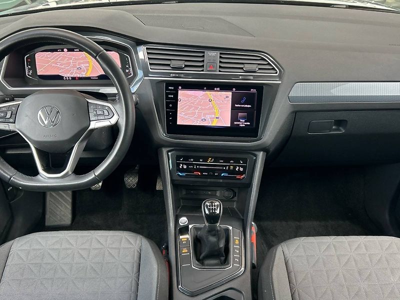 Volkswagen Tiguan (2020) 1.5 TSI Life - fotka 9 z 32