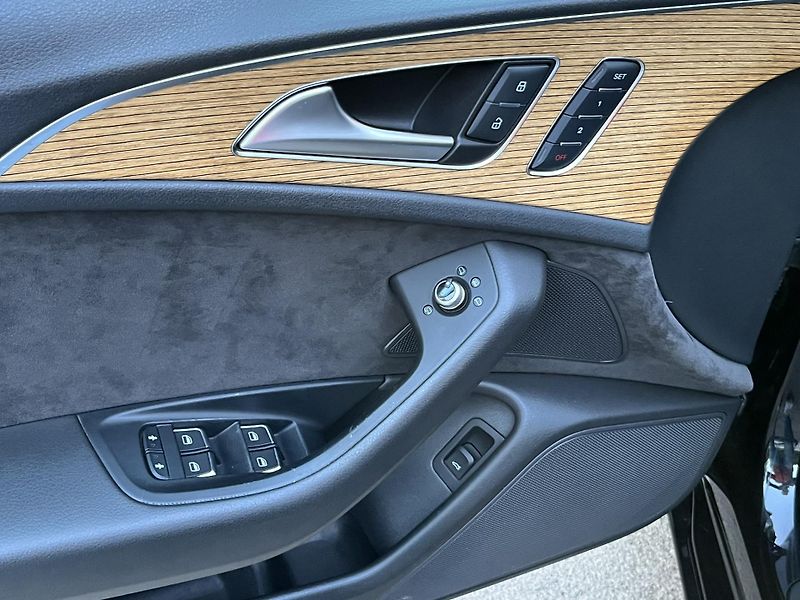 Audi A6 (2013) 3.0 TDI QUATTRO - fotka 32 z 38