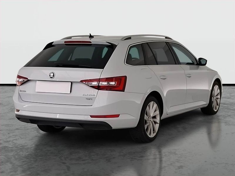 Škoda Superb (2015) Style Plus 2.0 TDI, 4X4 - fotka 5 z 23
