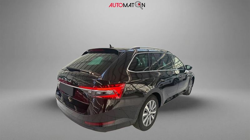 Škoda Superb 2.0TSI Style Matrix ACC Paměť - fotka 5 z 12