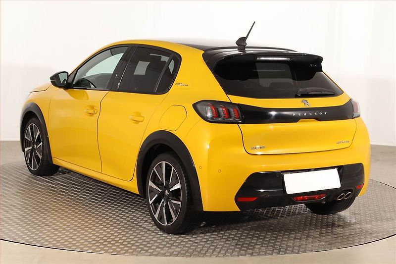 Peugeot 208 (2020) GT Pack 1.2 PureTech, Automat - fotka 4 z 27