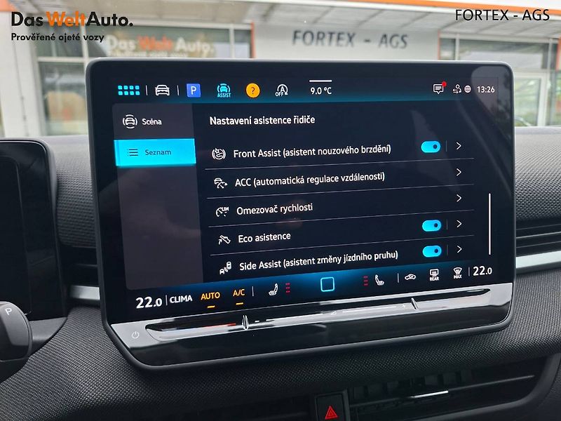 Volkswagen T-Roc (2026) Life 1.5 eTSI,DSG,85kW,Nový mo - fotka 23 z 30