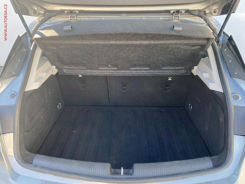 Opel Astra (2016) 1.0T, Edition, navi - fotka 7 z 16