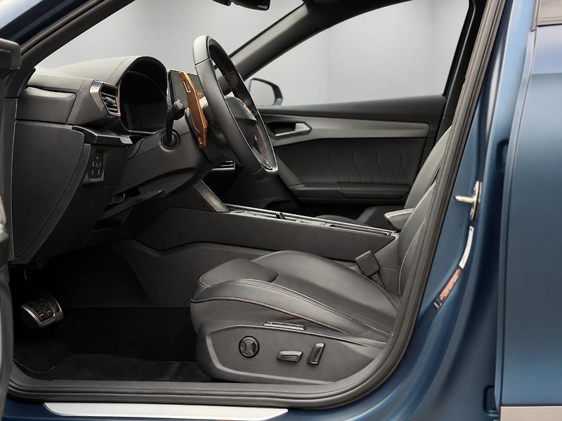 Cupra Formentor (2021) VZ, 2.0 TSI, 4Drive, Záruka - fotka 11 z 35