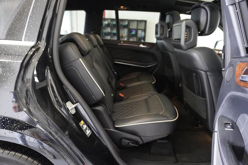 Mercedes-Benz GL (2014) GL500 4,7I V8 4MATIC AUT. - fotka 30 z 33